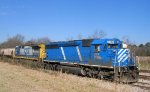 CEFX 3138 & CSX 7533 are tied up in the siding